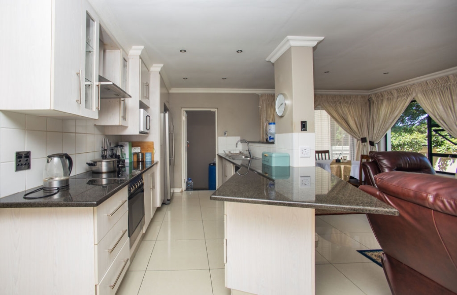 4 Bedroom Property for Sale in Beacon Bay Eastern Cape